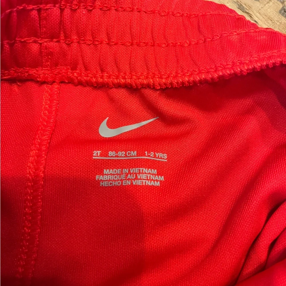 NWT Nike Boys 2 Piece Shorts Set - Picture 7 of 7